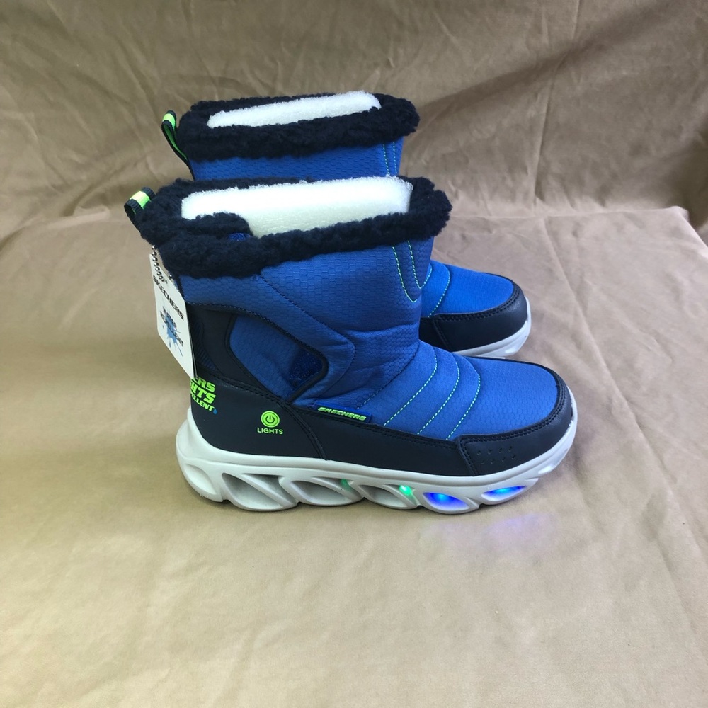 Sketchers light boots
